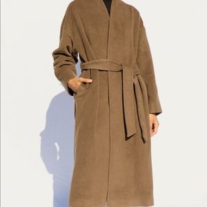 Aritzia Raffles Coat